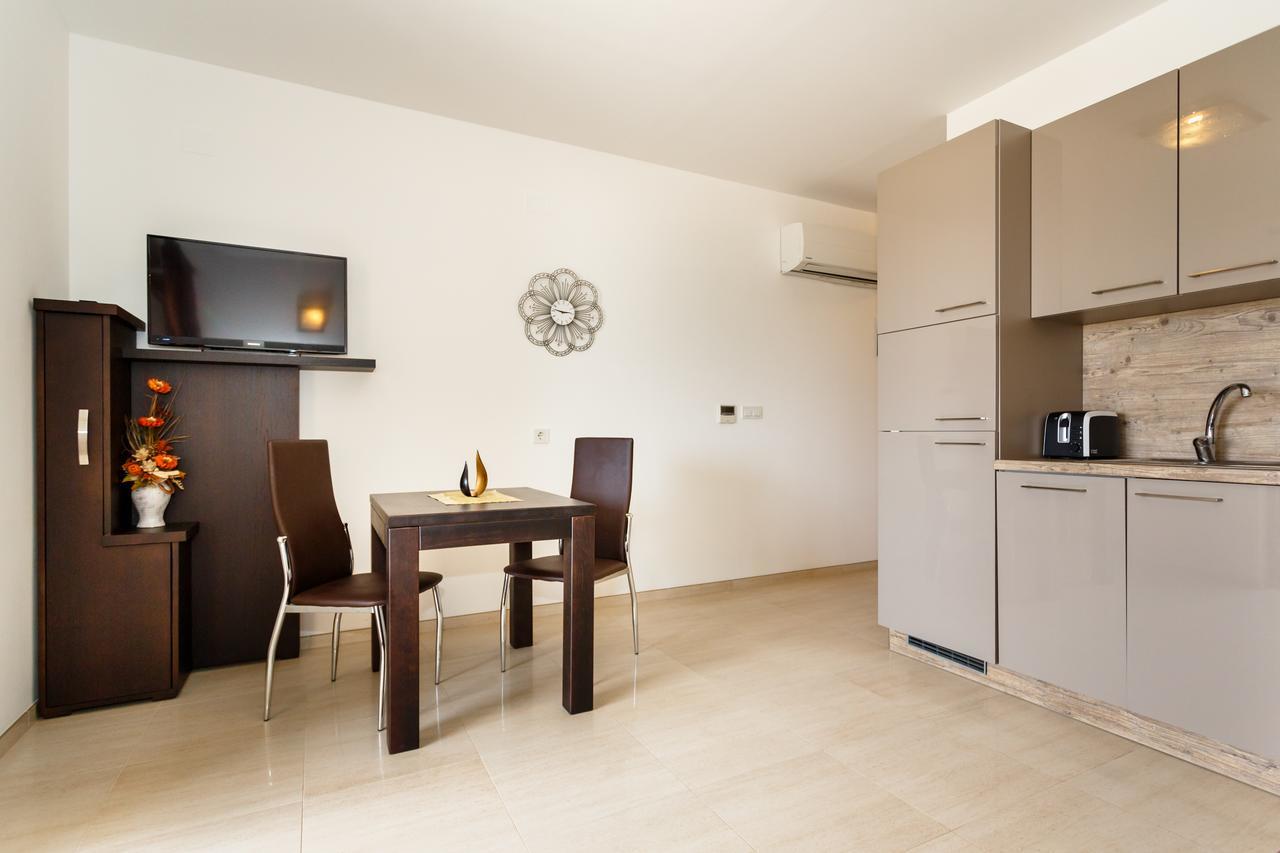 Villa Aria Malinska Extérieur photo